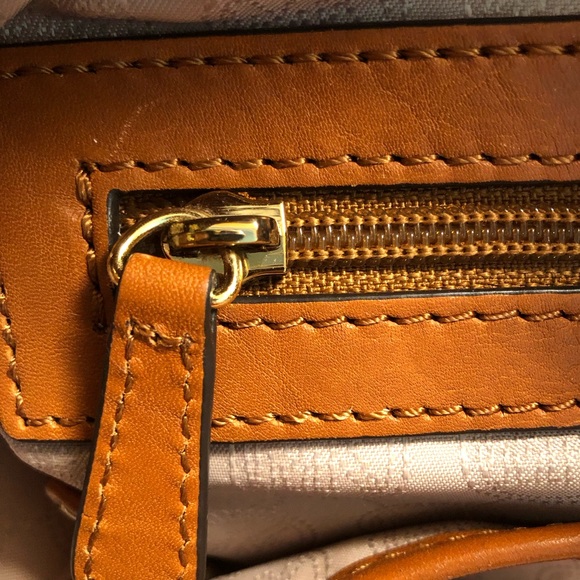 MICHAEL KORS Camden Signature Canvas & Leather Gathered Slouch Handbag - Picture 14 of 16